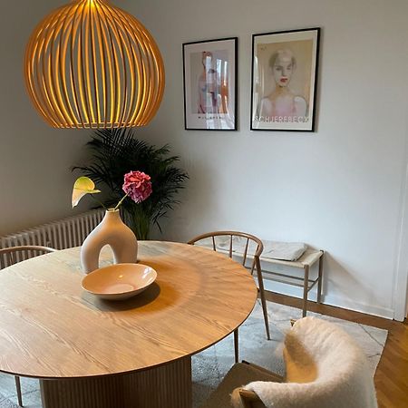 Central Lejlighed Med Udsigt Til Parken Odense Extérieur photo